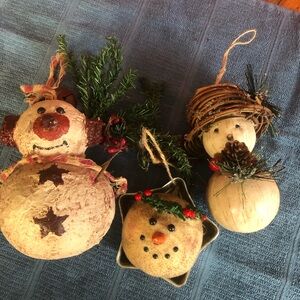 Snowman Holiday Ornaments Set